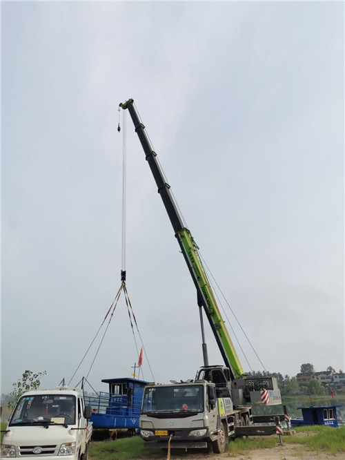 雁塔区桥梁建设吊装案例